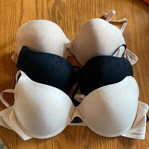 LIKE-NEW push-up BRAS!